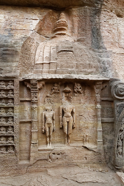 Gwalior-Statues jaïnes-004